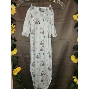 Baby Noah 0-3M Infant Sleeper Gown & Matching Knotted Beanie Hat Set